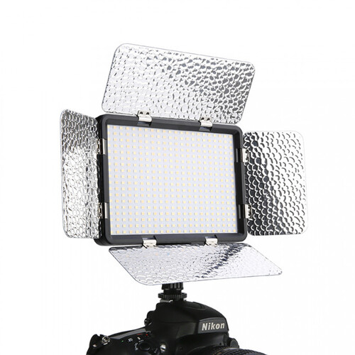 DC-520 VIDEO LED LIGHT – מנורת LED מקצועי לצילום ווידאו. . איכות גבוהה, מתאים לסטודיו ולצלמים מקצועיים. DC-520 VIDEO LED LIGHT – מנורת LED מקצועי לצילום ווידאו. . איכות גבוהה, מתאים לסטודיו ולצלמים מקצועיים.